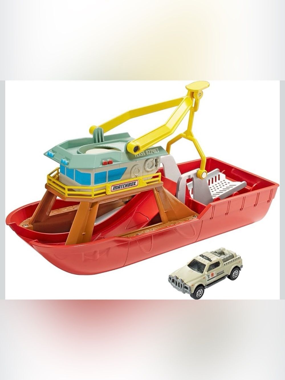 2017 Matchbox Dunk N Launch Boat Ramp that moves - small truck not included